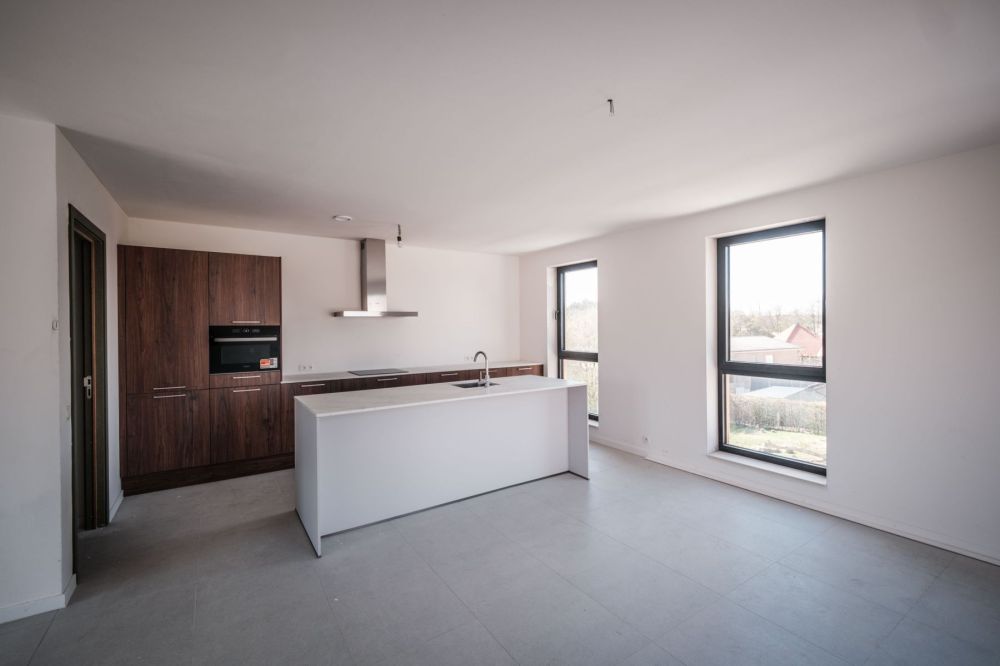 20250401-Penthouses-052